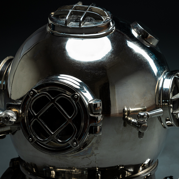 American Maritime Brass Deep Sea Divers Helmet (Mark V)